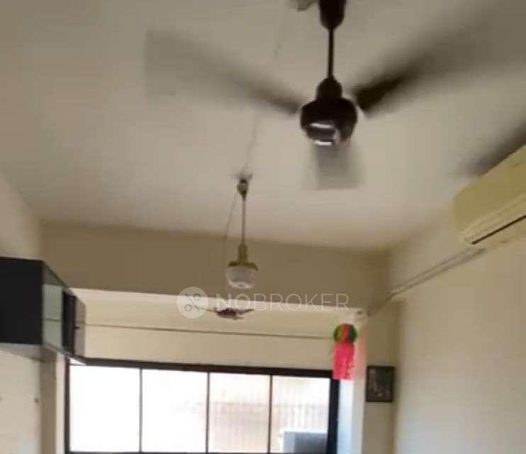 1 BHK Flat In Bank Of Baroda Employee Chsl For Sale  In Vile Parle East