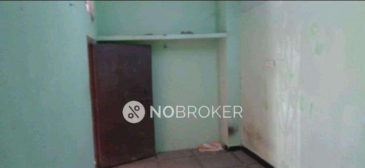 4 BHK Flat In Huffaz Manzil For Sale  In Chandrayangutta