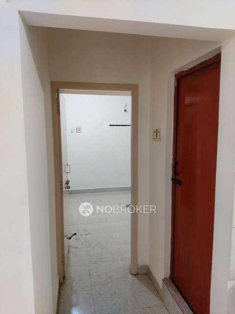 2 BHK Flat In S1,c Block,2nd Floor,mahalakshmi Flats,nathamuni Street,ambathur Oragadam For Sale  In Nathamuni Street