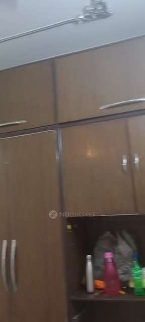 2 BHK Flat In Stuti Building for Rent  In Stuti Building