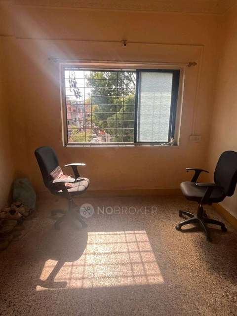 Single Room for Female In 1 BHK  In Sb In Kothrud