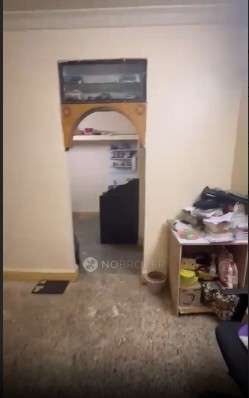 Single Room for Female In 1 BHK  In Sb In Kothrud