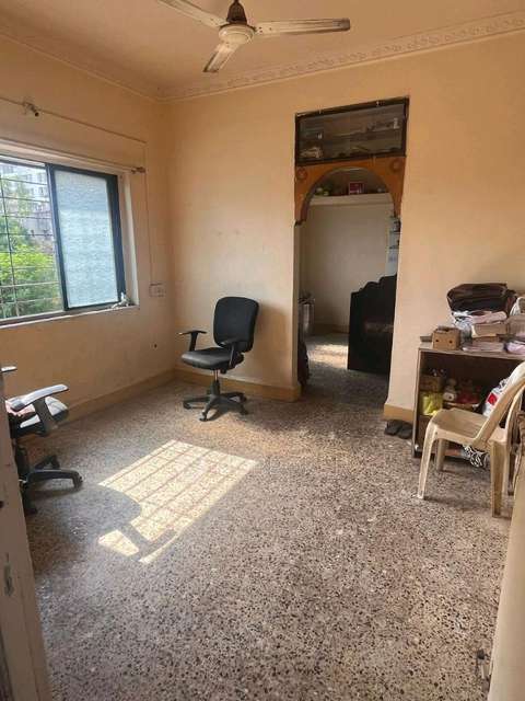 Single Room for Female In 1 BHK  In Sb In Kothrud