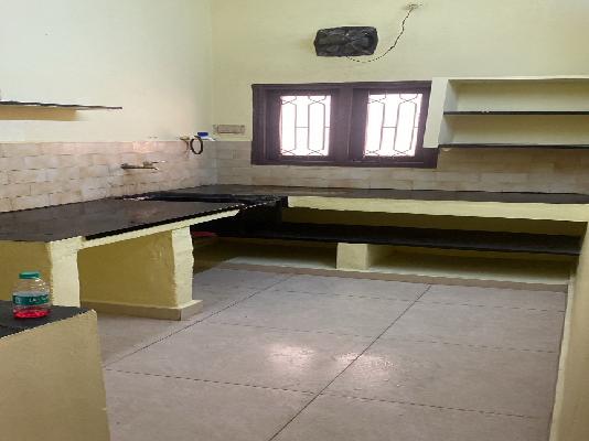 2 BHK Flat In Venkateswara Apartment for Rent  In Madipakkam