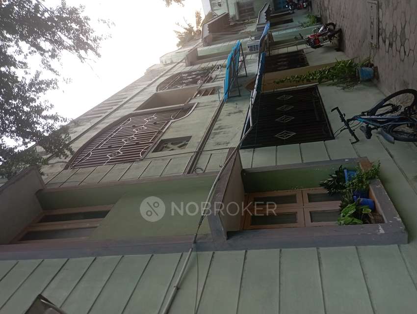 2 BHK Flat In Green Wood Apartments For Sale  In Kanakkar Street