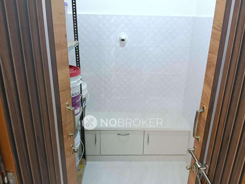 3 BHK Flat In Bhagya Laxmi Nilayam For Sale  In Nagole