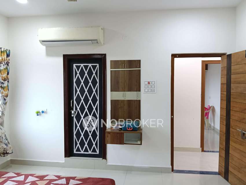 3 BHK Flat In Bhagya Laxmi Nilayam For Sale  In Nagole