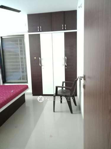 2 BHK Flat In Grandbay Gemini Housing for Rent  In Manjri Bk
