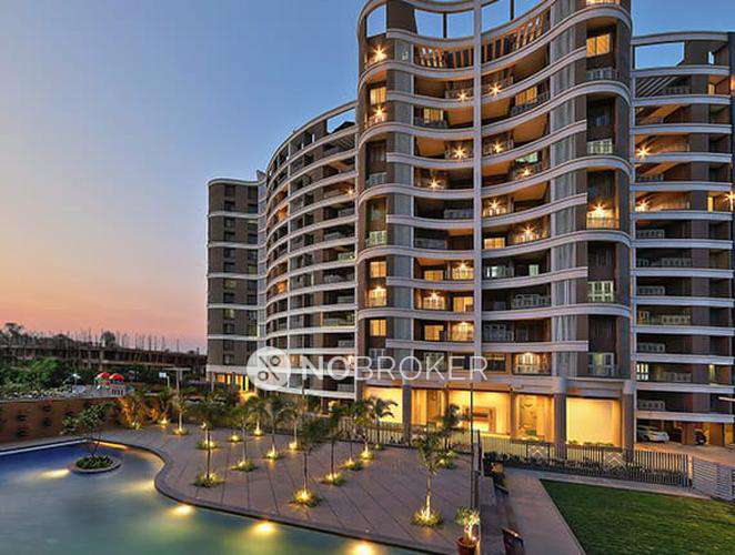 2 BHK Flat In Grandbay Gemini Housing for Rent  In Manjri Bk