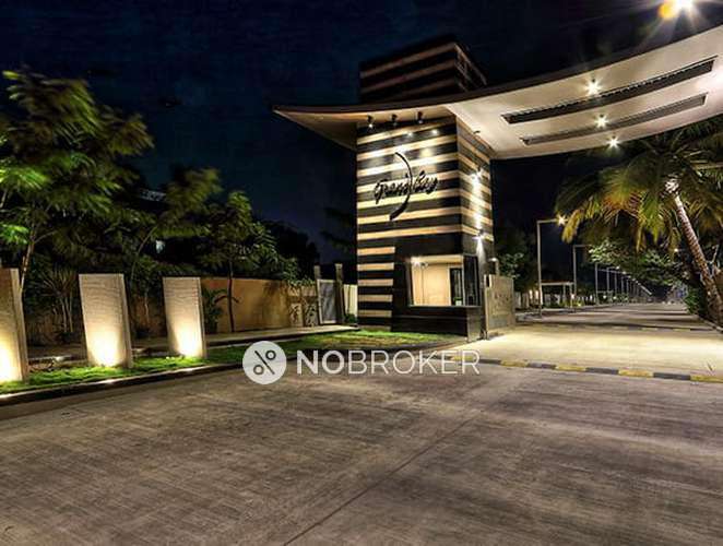 2 BHK Flat In Grandbay Gemini Housing for Rent  In Manjri Bk