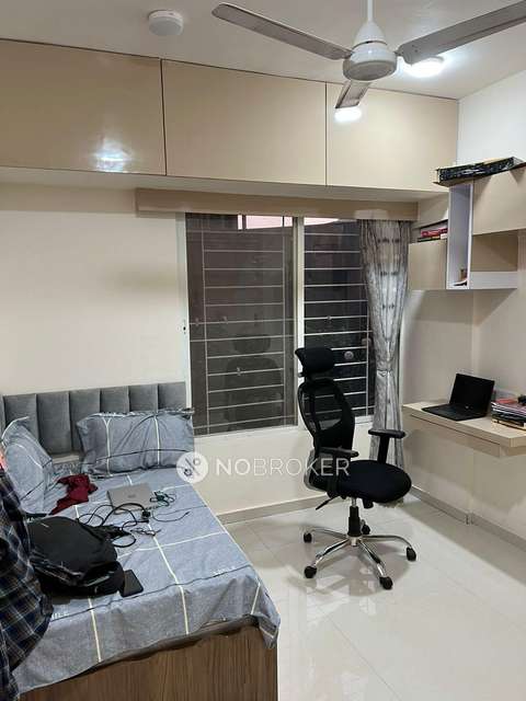 2 BHK Flat In Gagan Lawish for Rent  In Pisoli