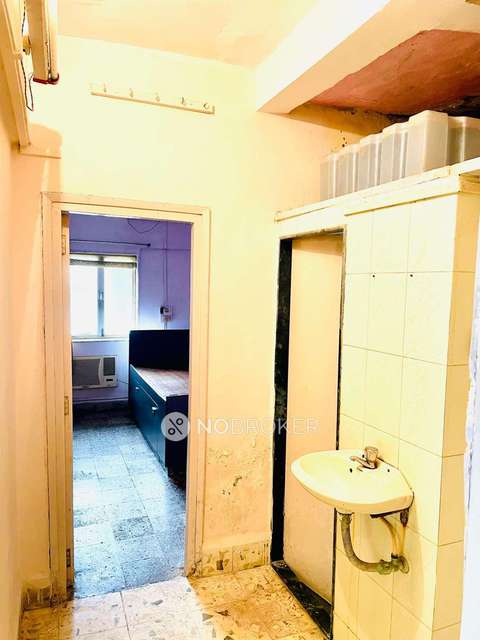 3 BHK Flat In Baj Geejay Chs For Sale  In Borivali West