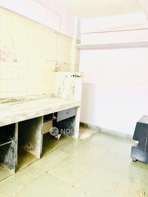 3 BHK Flat In Baj Geejay Chs For Sale  In Borivali West