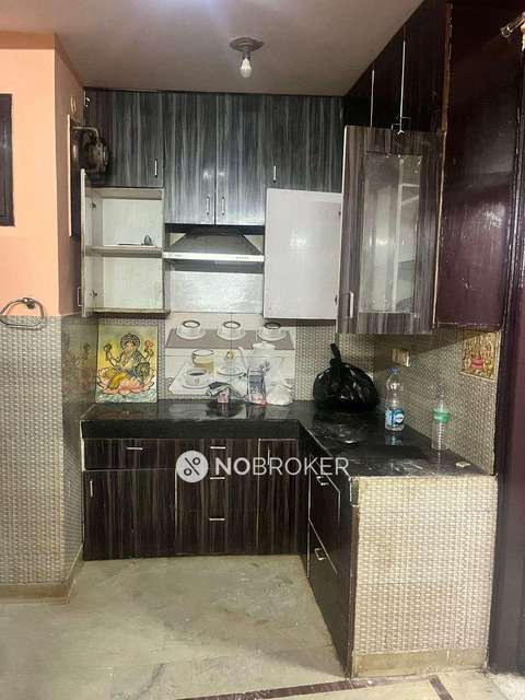 2 BHK Flat In Om Vihar,  For Sale  In  Uttam Nagar