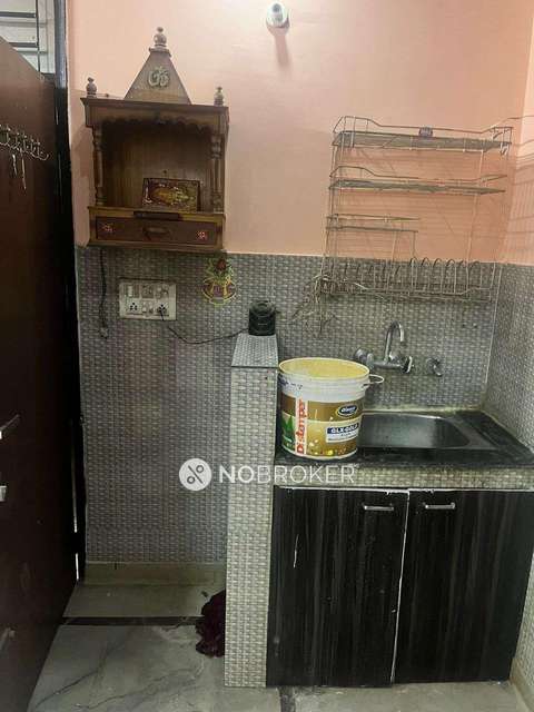 2 BHK Flat In Om Vihar,  For Sale  In  Uttam Nagar