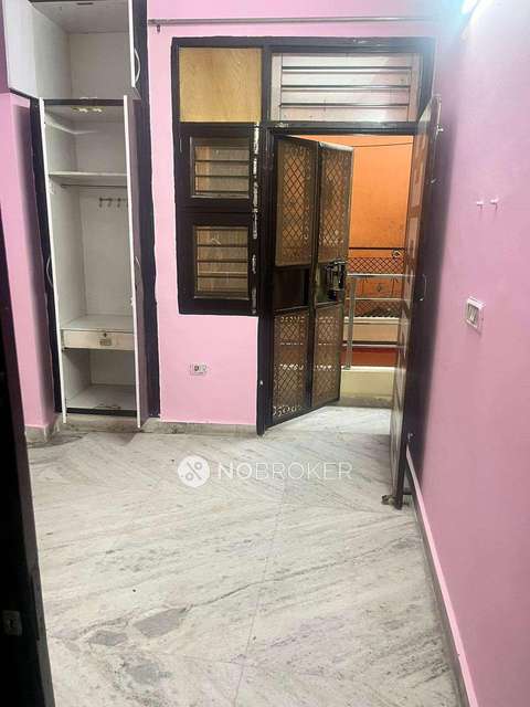 2 BHK Flat In Om Vihar,  For Sale  In  Uttam Nagar