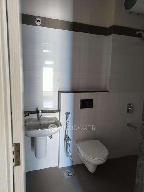 2 BHK Flat In Rustomjee Azziano For Sale  In Thane West