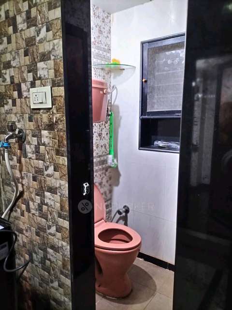 PG for Girls in Nitin Company Junction