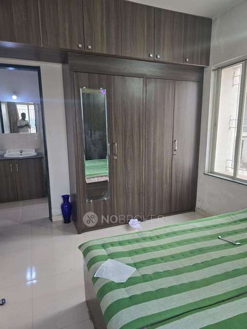 2 BHK Flat In Runwal Seagull for Rent  In  Hadapsar