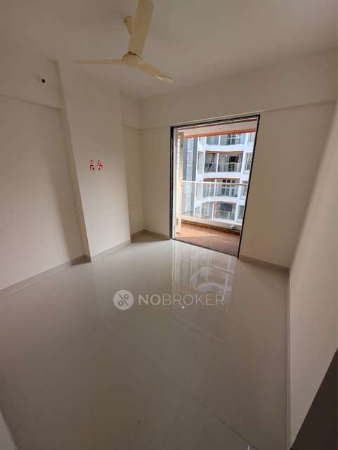 2 BHK Flat In Basil Mondale for Rent  In Mundhwa