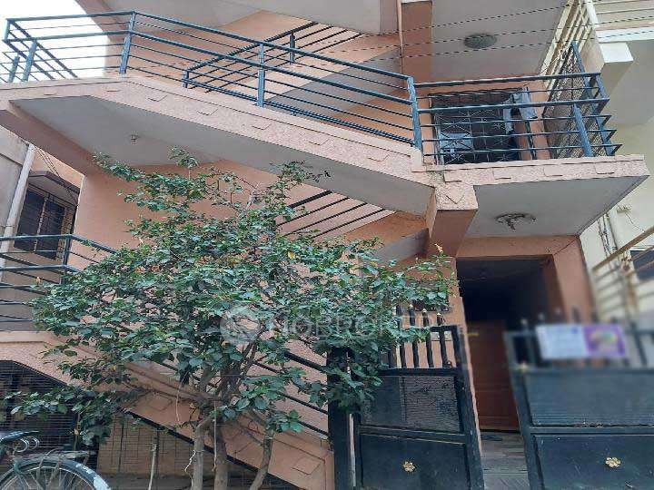 4 BHK Flat For Sale  In Devara Jeevanahalli