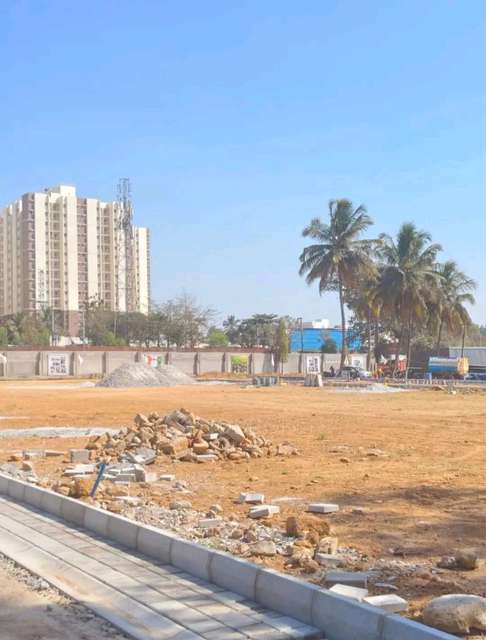 Plot For Sale  In Erayaa In Mysore Road