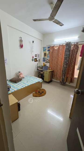 Single Room for Female In 3 BHK  In Greenland Society, Pimpri-chinchwad In Pimpri-chinchwad