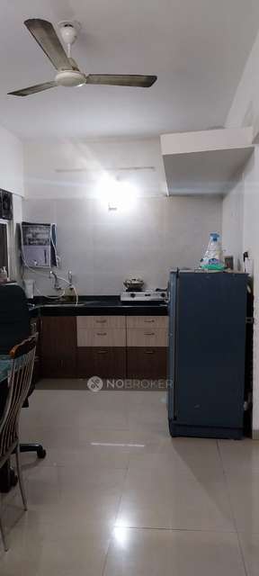 Single Room for Female In 3 BHK  In Greenland Society, Pimpri-chinchwad In Pimpri-chinchwad