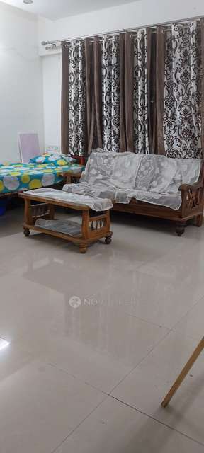 Single Room for Female In 3 BHK  In Greenland Society, Pimpri-chinchwad In Pimpri-chinchwad