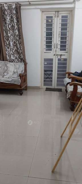 Single Room for Female In 3 BHK  In Greenland Society, Pimpri-chinchwad In Pimpri-chinchwad