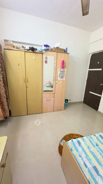 Single Room for Female In 3 BHK  In Greenland Society, Pimpri-chinchwad In Pimpri-chinchwad