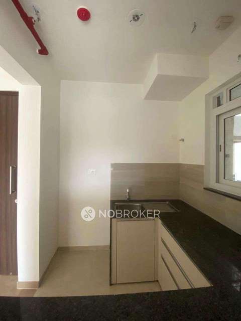 1 BHK Flat In One Indiabulls Thane For Sale  In Thane West