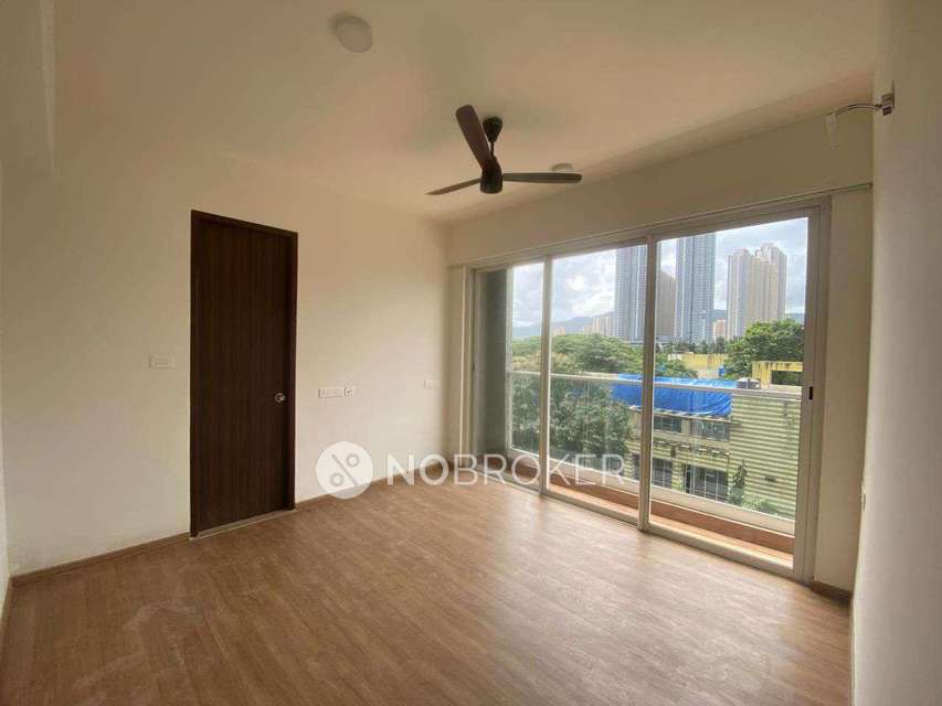 1 BHK Flat In One Indiabulls Thane For Sale  In Thane West