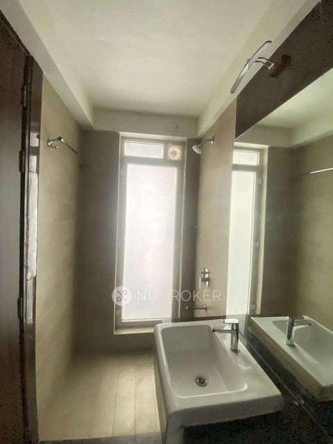 1 BHK Flat In One Indiabulls Thane For Sale  In Thane West