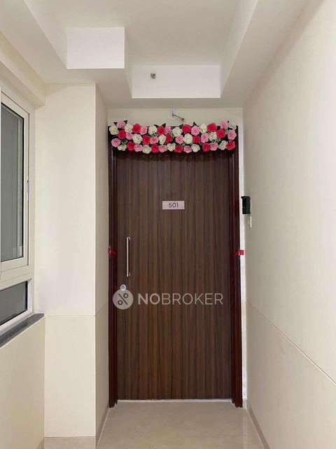 1 BHK Flat In One Indiabulls Thane For Sale  In Thane West