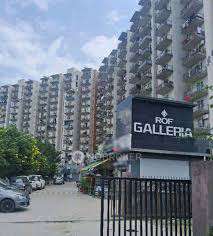 Shared Room for Female In 3 BHK  In Rof Aalayas In Sector 102