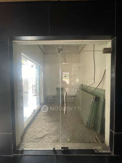 Shop in Embark Plaza, Greater_noida for sale 