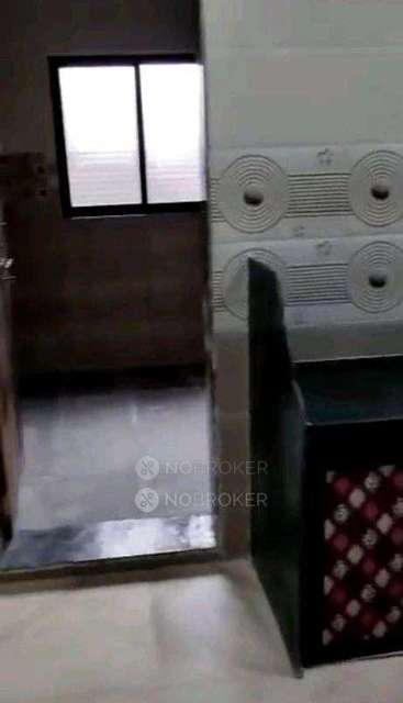 2 BHK Flat In Jasmine Co Operative Society for Rent  In Vikhroli East