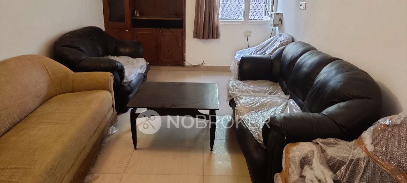 2 BHK Villa In Nehru Apartments, Kalkaji For Sale  In Kalkaji