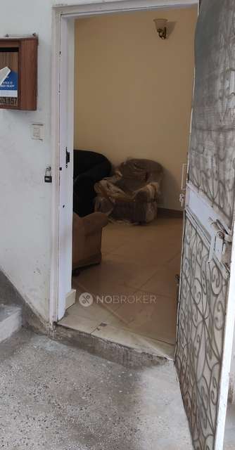 2 BHK Villa In Nehru Apartments, Kalkaji For Sale  In Kalkaji