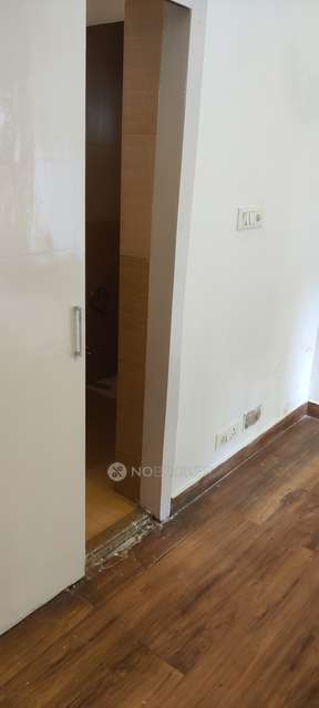 2 BHK Villa In Nehru Apartments, Kalkaji For Sale  In Kalkaji