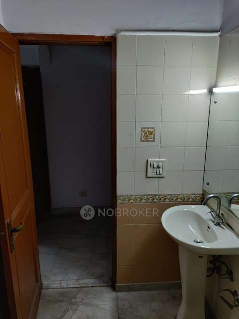 PG for Girls in 394, Sector 21 Rd