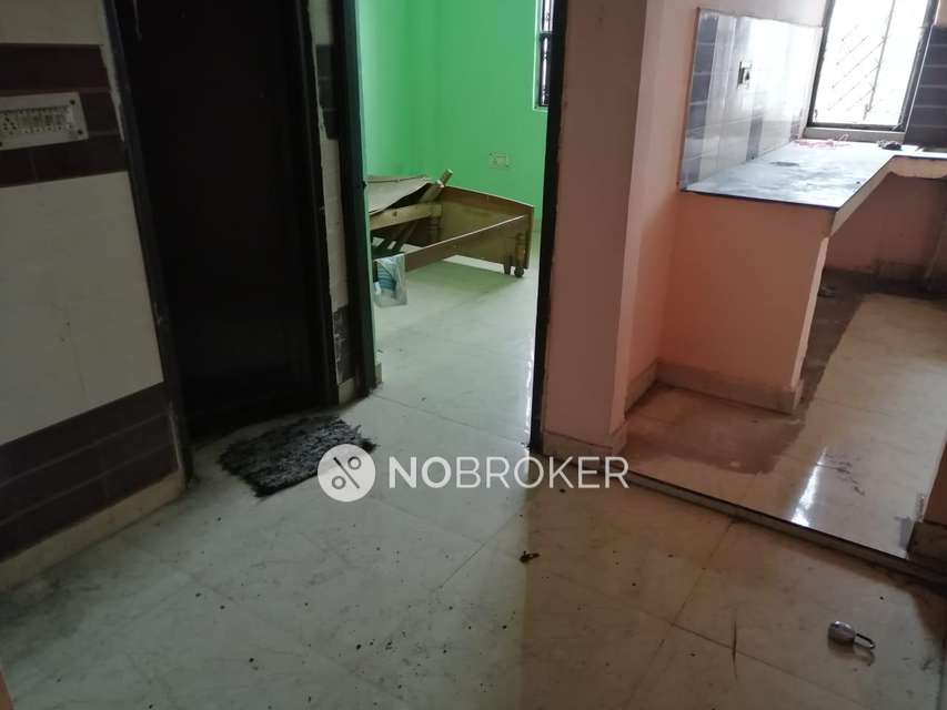 1 BHK Flat In Stand Alone Building For Sale  In Shakarpur