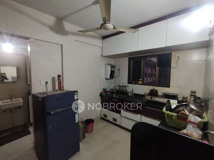 Single Room for Male In 2 BHK  In Hill View Garden In Dhankawadi