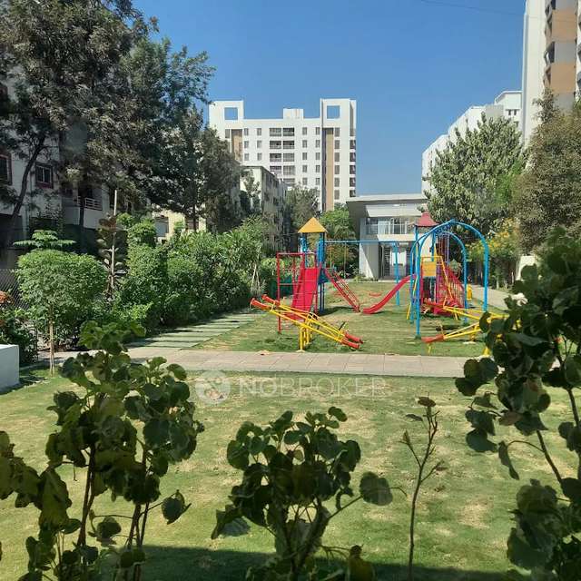 2 BHK Flat In Silver Crest - F5 Realtors for Rent  In Wagholi