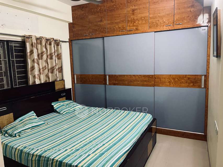 2 BHK Flat In Swarnamukhi Metro Plaza, Miyapur for Rent  In Sri Lakshmi Nagar Colony