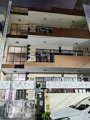 PG for Girls in Budhera