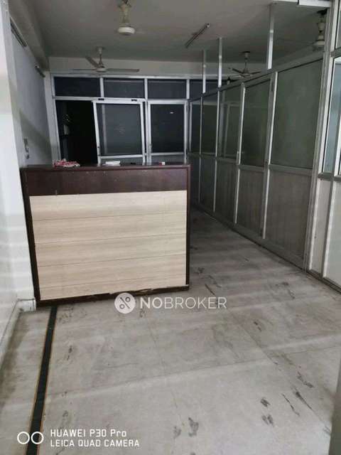 Office Space in Shakarpur, Delhi for Rent 
