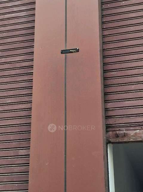 Showroom in  Seelampur, Delhi for Rent 