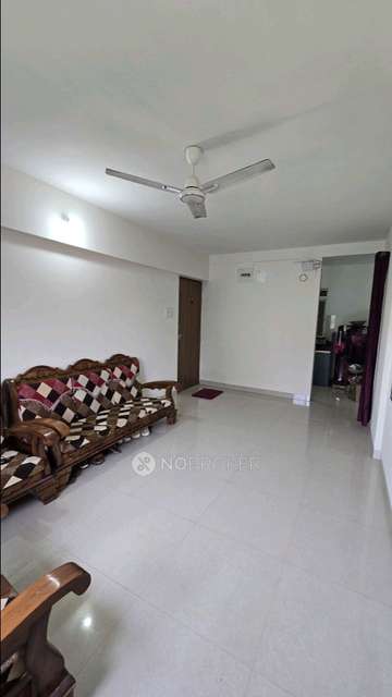 1 BHK Flat In Green Oasis for Rent  In Green Oasis